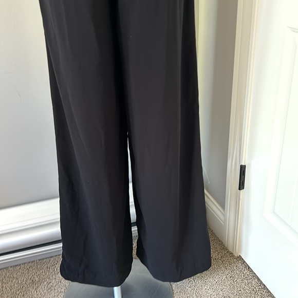 SOLACE LONDON Sterling Jumpsuit Black Criss Cross Back Zip Closure Chic Sz 4 - Picture 10 of 12